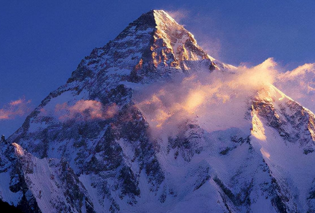 世界上最高的山峰，世界十大最高的山峰