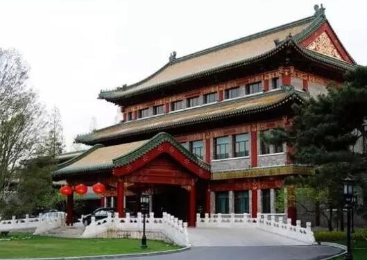 中国最贵的十大五星级酒店有哪些？