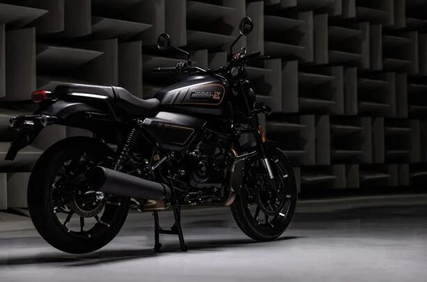 印度哈雷X 440发布，搭配440cc单缸油冷发动机，具有新复古的外观