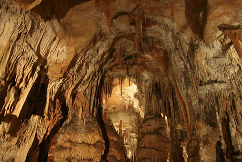 134、阿格泰列克洞穴和斯洛伐克喀斯特地貌