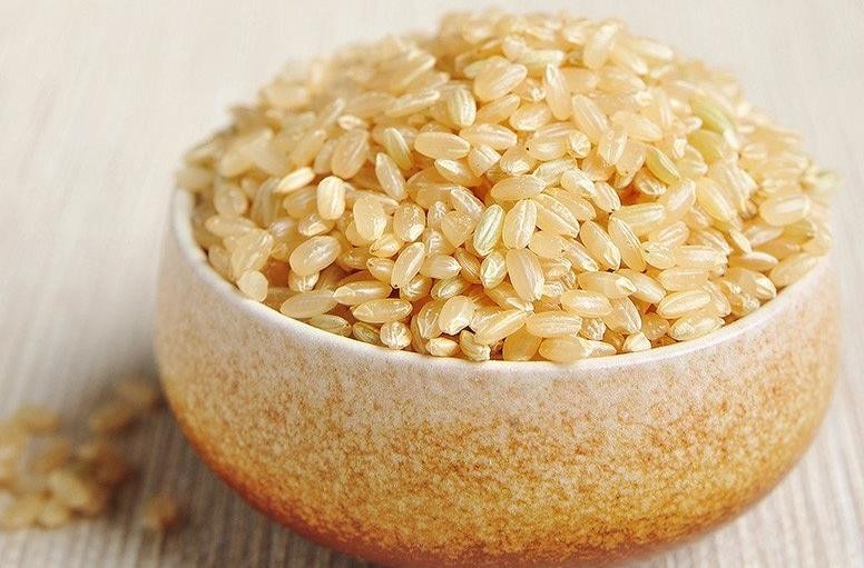 糙米是什么米：稻谷脱壳后得到的「全谷粒米」