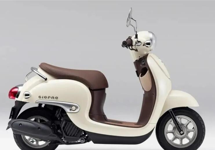 本田推出新款踏板车，极强的欧系风格，搭载50cc液冷发动机