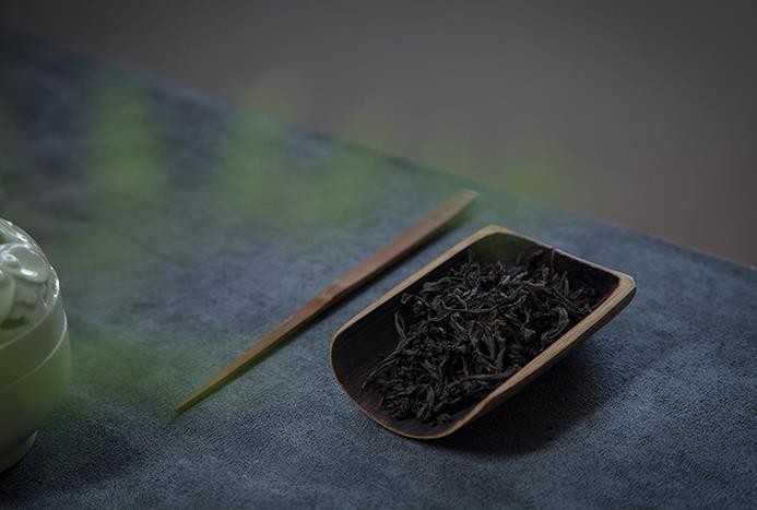 岩茶属于什么茶：乌龙茶/半发酵茶